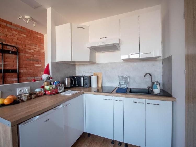 Modern Studio In The City Center Of Wroclaw! Bagian luar foto